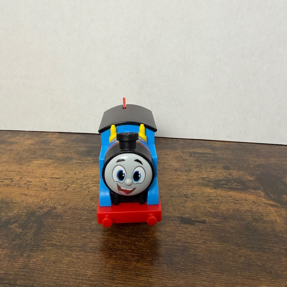 Mattel Thomas & Friends Toy Train Blue Thomas All Engines Motorized Track Master